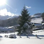 Hotel Les Deux Cols Sainte-Marie-de-Campan