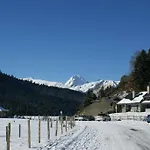 Les Deux Cols 2*