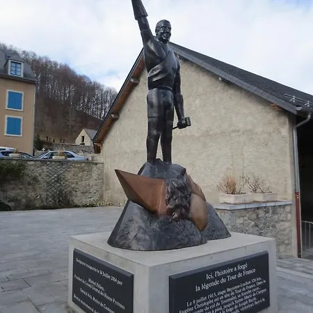 Les Deux Cols Otel