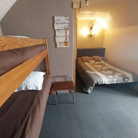 Otel Les Deux Cols 2*