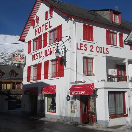 Otel Les Deux Cols 2*