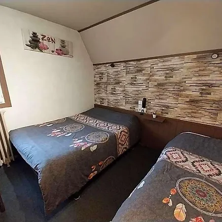 Hotell Les Deux Cols 2*
