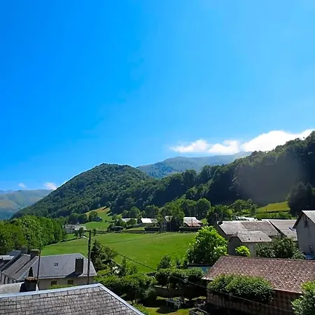 Hotell Les Deux Cols 2*