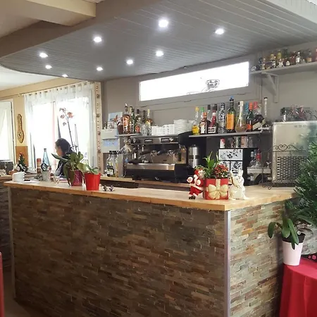 Otel Les Deux Cols Sainte-Marie-de-Campan